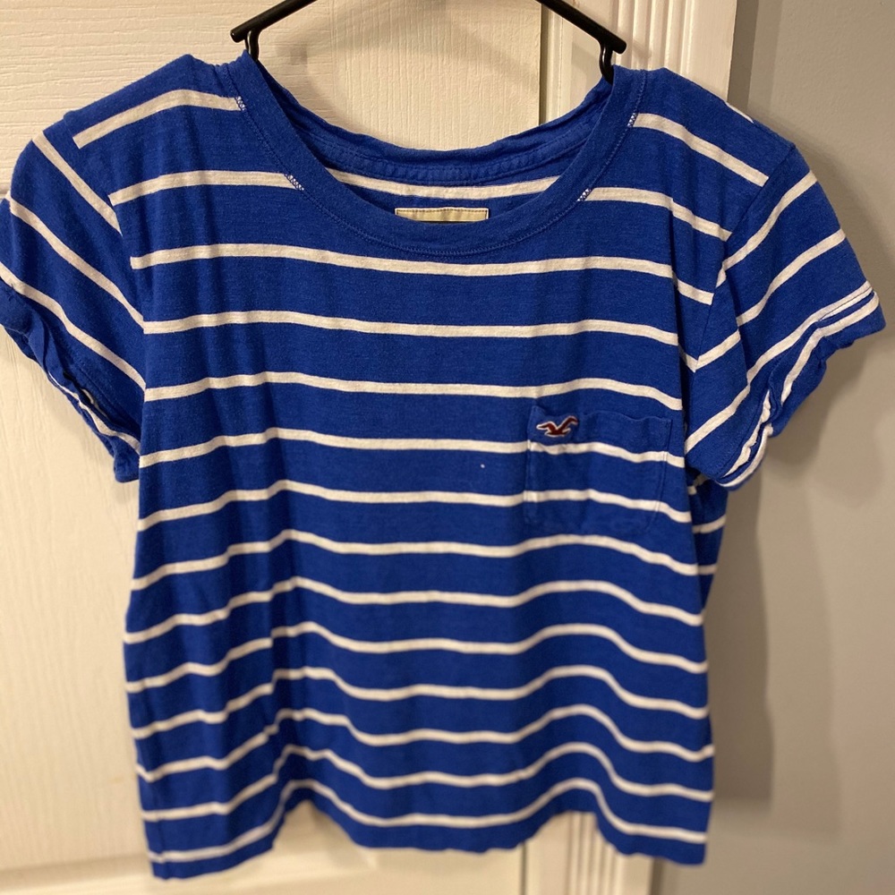 Hollister top